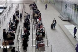 Anh: Sự cố kiểm soát không lưu gây đình trệ hơn 1.000 chuyến bay