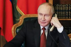 Điện Kremlin thông báo kết quả cuộc điện đàm Putin - Trump về Ukraine