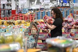 Mỹ trả đũa các biện pháp thuế quan của Canada