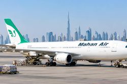 Mỹ trừng phạt toàn bộ ngành hàng không Iran