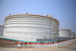 Giá dầu lập đỉnh 6 tuần sau cuộc tấn công của lực lượng Houthi