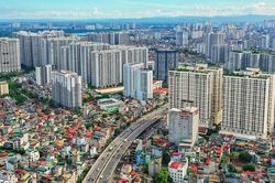 Vì sao bất động sản trở thành 'lớp đệm' khổng lồ của tín dụng ngân hàng?