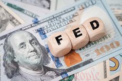 Fed đứng trước bài toán lãi suất
