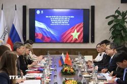 Việt Nam - Nga đẩy mạnh hợp tác nghiên cứu, tham mưu, đào tạo cán bộ