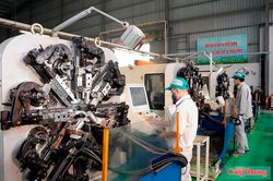 Chậm tháo gỡ điểm nghẽn thể chế là tăng chi phí, mất cơ hội