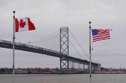 Tổng thống Mỹ trả đũa các biện pháp thuế quan của Canada
