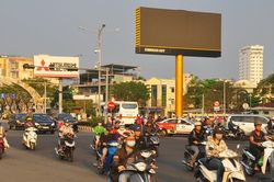 Khẩn trương triển khai công tác chuẩn bị đầu tư dự án mở rộng nút giao phía tây cầu Rồng