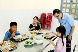 Không còn chuyến bè đến lớp