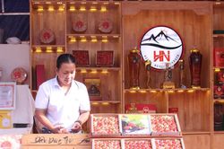 Tiêu thụ sản phẩm OCOP qua kênh du lịch