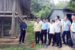 Đồng chí Phó Chủ tịch UBND tỉnh làm việc tại xã Mường Lèo