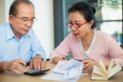 Sống lâu, đầu tư vào đâu?