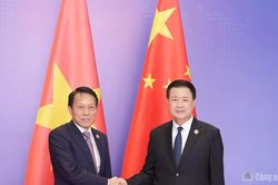 Bộ trưởng Lương Tam Quang hội đàm với Bộ trưởng Bộ Công an Trung Quốc Vương Tiểu Hồng