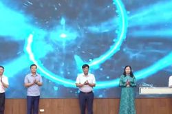 Ra mắt mô hình "HĐND số"