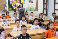 Nền nếp, ổn định ngay trong tuần đầu của năm học mới