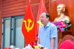 Lấy hiệu quả công việc và chất lượng phục vụ Nhân dân làm thước đo