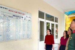 Phường Tây Tựu kiểm tra công tác tổ chức suất ăn bán trú