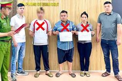 Bé gái 14 tuổi cầu cứu khi anh trai 'tiếp tay' bán cho người nước ngoài