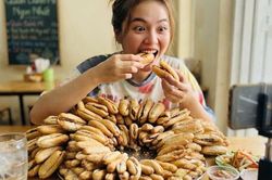 Cảnh báo trào lưu thi ăn tốc độ và mukbang 'ngược đãi dạ dày' gây nguy hiểm