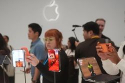 Vì sao iPhone 18 'biến mất' khi bản Pro đã ra mắt? Bao giờ máy mới xuất hiện?