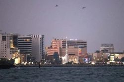 Iran mở rộng vùng cấm hàng hải ra ngoài eo biển Hormuz
