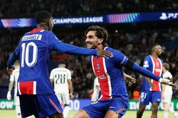 Barca không sai, PSG chỉ dùng người tốt hơn