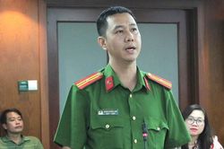 Hơn 100 trường hợp bị phạt vì lấn chiếm vỉa hè gần khu chế xuất Tân Thuận