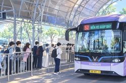 Xe buýt miễn phí từ tháng 10: Hành khách cần xác thực thế nào?