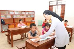Mái ấm đặc biệt của những phận đời yếu thế