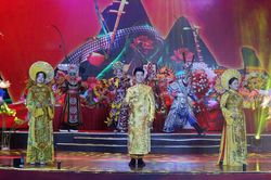 Giữ chân người trẻ ở lại với sân khấu