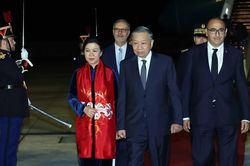 [Ảnh] Tổng Bí thư, Chủ tịch nước Tô Lâm bắt đầu thăm chính thức Cộng hòa Pháp và dự Hội nghị Thượng đỉnh Không gian vũ trụ