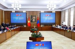 Chủ tịch Quốc hội Trần Thanh Mẫn hội đàm với Chủ tịch Quốc hội Mông Cổ Byambatsogt