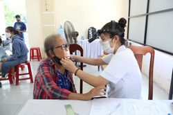 Tỷ lệ người dân Đà Nẵng khám, sàng lọc sức khỏe đạt 69,03%