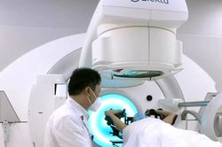 Bệnh viện E xác minh vụ nhân viên y tế nhận tiền tại Khoa Xạ trị