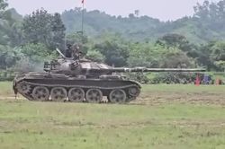 Xe tăng phát nổ khi đang diễn tập, hai quân nhân Bangladesh thiệt mạng