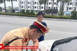 Siết xe 'dù', xe 'trá hình', xử lý nghiêm xe quá khổ, quá tải
