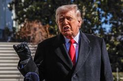 Ông Trump 'thề' tấn công thêm tàu dầu Iran, Tehran nêu điều kiện kết thúc xung đột
