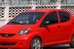 Bất ngờ chiếc ô tô bí ẩn gắn mác Bugatti như siêu xe của ông Đặng Lê Nguyên Vũ