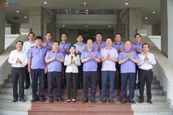 Phó Viện trưởng Trần Hải Quân làm việc với lãnh đạo Tỉnh ủy Đồng Tháp về trọng tâm công tác tuyên truyền
