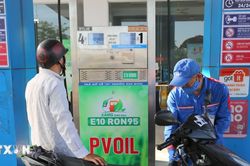 Giá xăng dầu trong nước đồng loạt tăng, xăng E10 có giá mới là 24.239 đồng