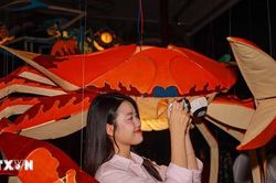 Lưu trăng - ký ức Trung thu giữa lòng phố cổ Hà Nội