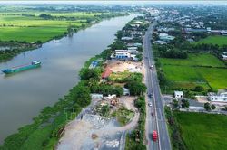 Khai mở tiềm năng kinh tế từ tuyến sông Vàm Cỏ Đông
