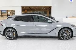 Xe điện mạnh 1.140 mã lực, phạm vi hoạt động 860 km, giá gần 1,3 tỷ đồng