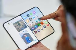iPhone gập của Apple vừa ra mắt đã gặp “bài toán Trung Quốc”
