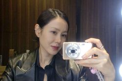 Son Ye Jin khoe nhan sắc thăng hạng trước màn tái xuất