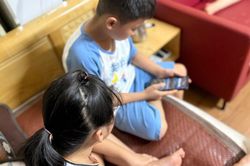 Trẻ em trong vòng xoáy video ngắn - Bài 4: Những gì đi vào đầu trẻ qua video ngắn