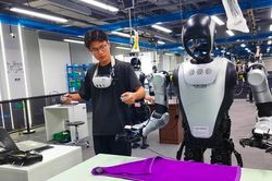 Trung Quốc xây dựng hàng chục trường học dành riêng cho robot