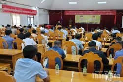Phổ biến pháp luật Lào cho người Việt Nam tại tỉnh Hủa Phăn