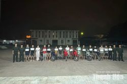 Cảnh sát cơ động Thanh Hóa bắt giữ 16 đối tượng gây rối trật tự công cộng