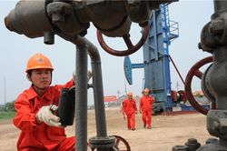Nhu cầu dầu của Trung Quốc được dự báo giảm trong năm nay