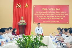 Phó Bí thư Thành ủy Thái Bảo làm việc với Ban Thường vụ Đảng ủy phường Phước Long